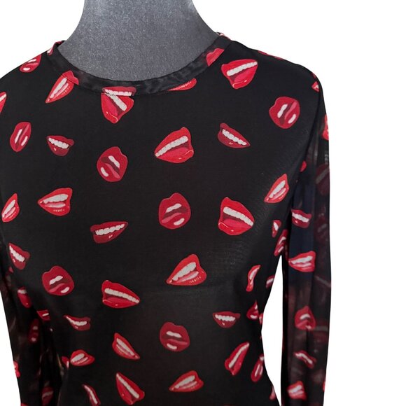 Alice + Olivia x Tom Wesselman Delaina Long Sleeve Mouth Print Mesh Top Size M - Picture 3 of 6